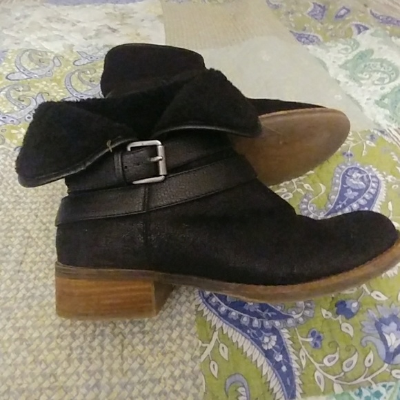 Boots - Picture 5 of 7